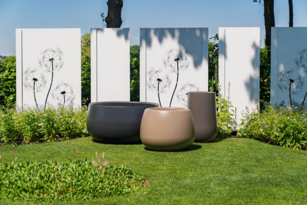 Mero Polyester Planter